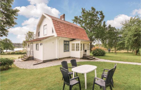 Гостиница Holiday home Svankila Björklunda Köpmannebro  Осенсбрук